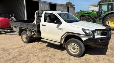 006 2019 Hilux 2.8d S080CCZ. 82720km