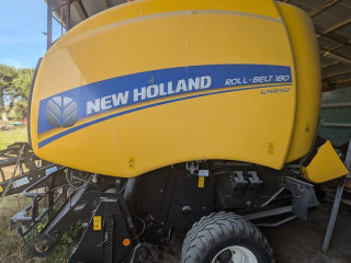 006a NH Baler