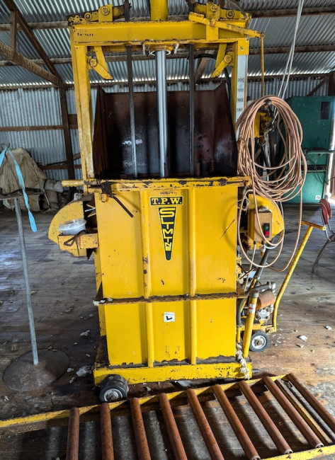 077a TPW wool press