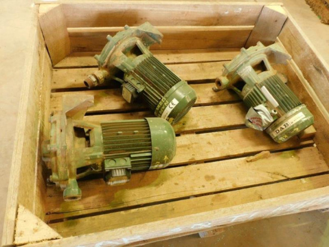 91 Bin of 3 DAB 3 phase twin impellor pumps 3 lots sold separate run tested